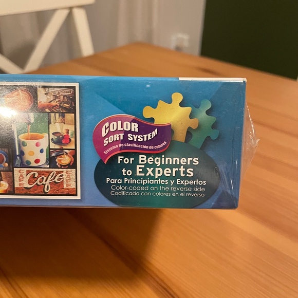 Colorluxe Puzzle Unopened - Picture 3 of 3
